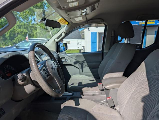 2016 Nissan Frontier SV