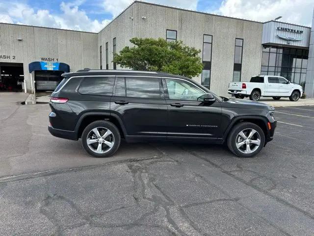 2021 Jeep Grand Cherokee Limited 4x4 for sale in Luverne, MN