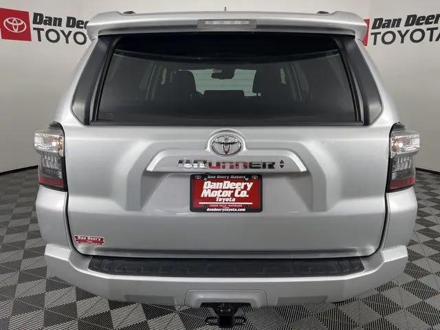 2023 Toyota 4Runner SR5