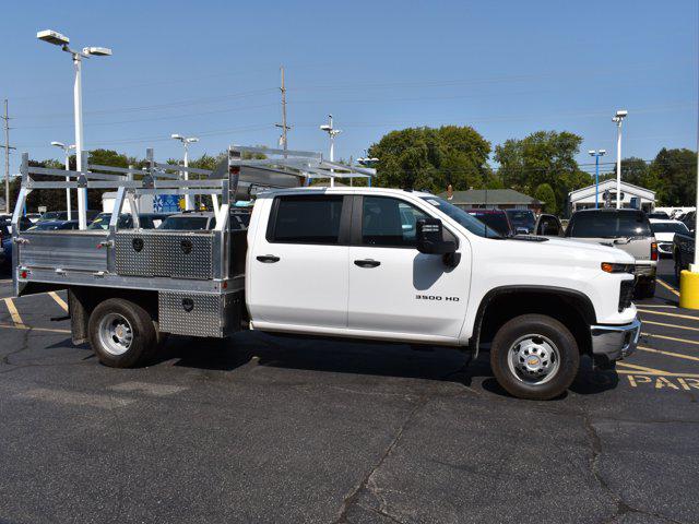 2024 Chevrolet Silverado 3500HD CC Work Truck