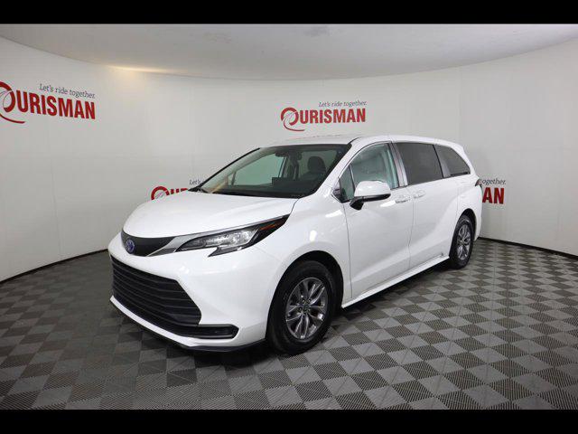 2023 Toyota Sienna