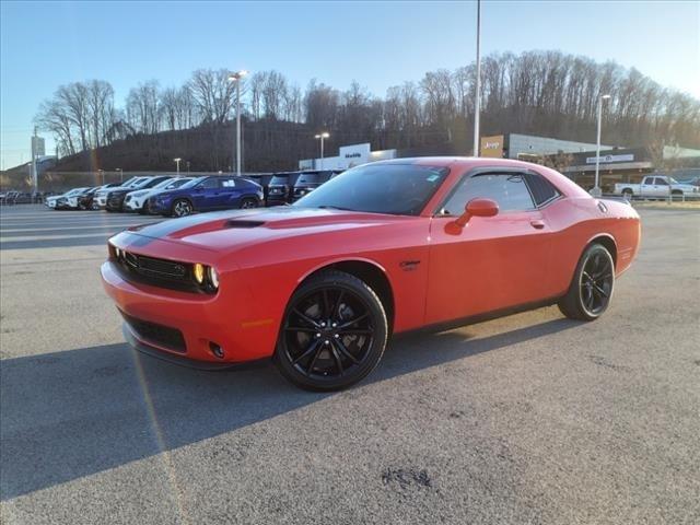 2016 Dodge Challenger R/T Plus