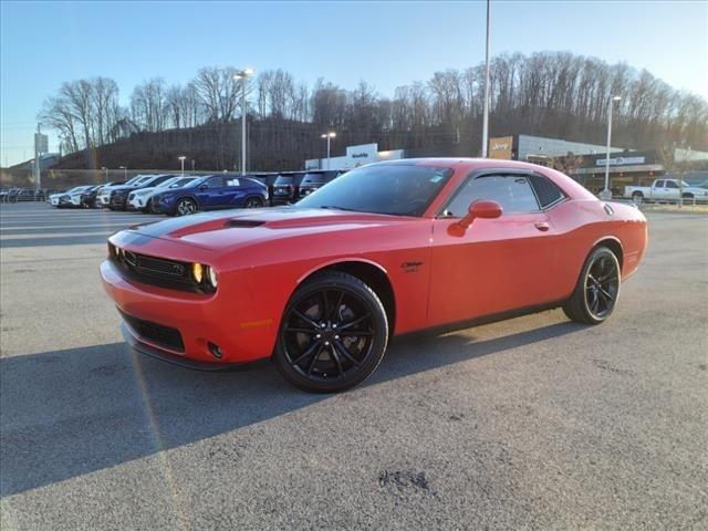 2016 Dodge Challenger R/T Plus