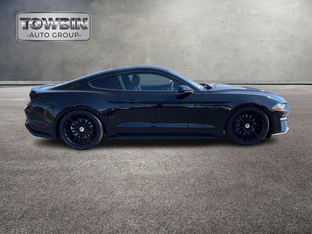 2022 Ford Mustang GT Fastback