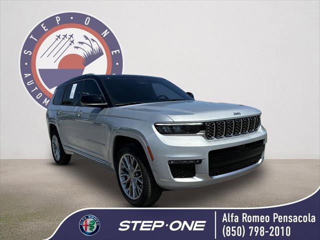 2023 Jeep Grand Cherokee L Summit 4x2