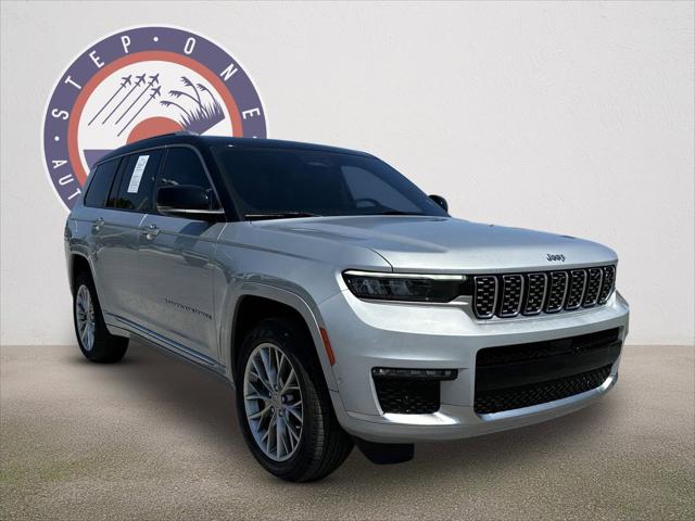 2023 Jeep Grand Cherokee L Summit 4x2