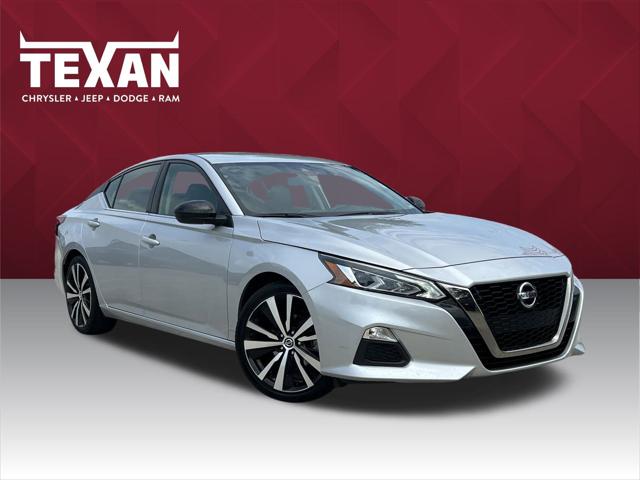 2022 Nissan Altima SR FWD