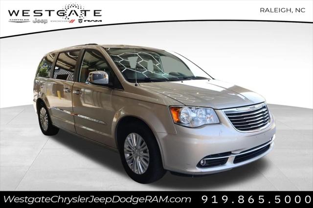 2012 Chrysler Town and Country Touring-L