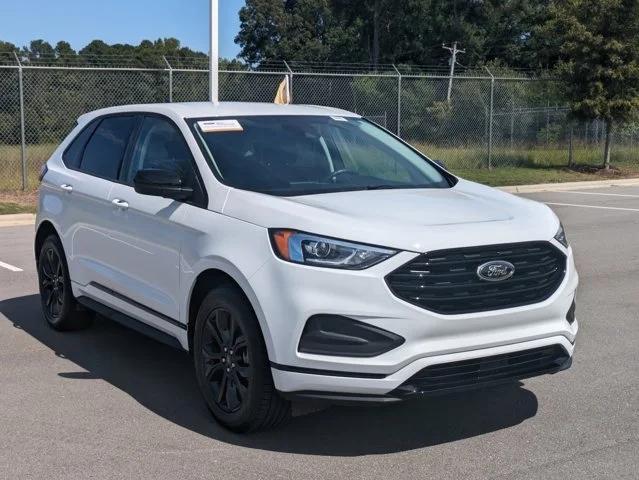 2023 Ford Edge SE