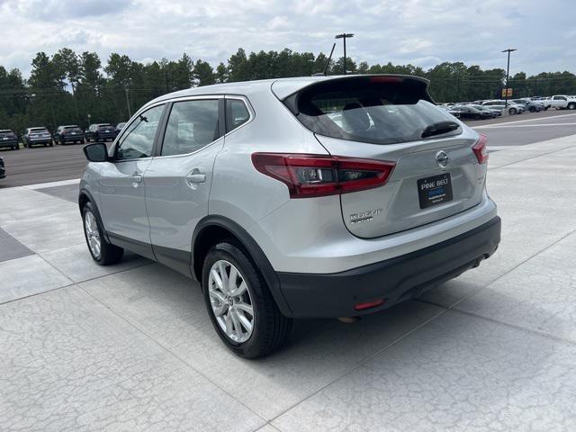 2022 Nissan Rogue Sport S FWD Xtronic CVT