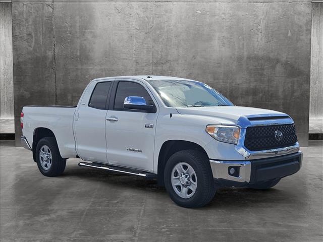 2017 Toyota Tundra SR5 5.7L V8