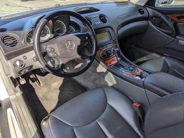 2005 Mercedes-Benz 500 2dr Roadster 5.0L