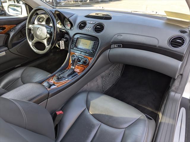 2005 Mercedes-Benz 500 2dr Roadster 5.0L