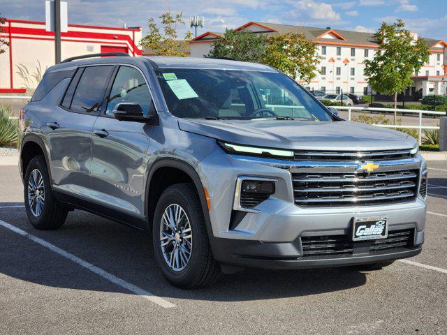 2024 Chevrolet Traverse FWD LT