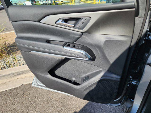 2024 Chevrolet Traverse FWD LT