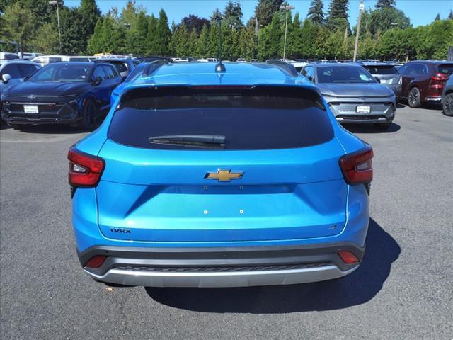 2025 Chevrolet Trax FWD LT