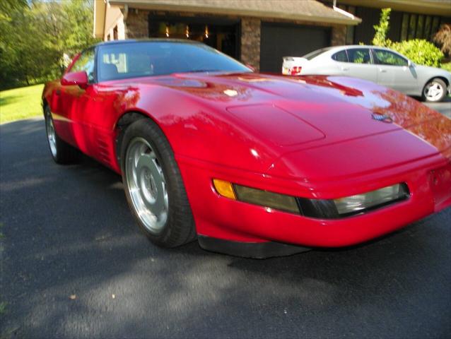 1992 Chevrolet Corvette Base 2dr Hatchback for sale in Poughquag, NY