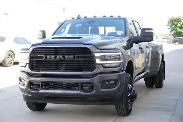 2024 RAM Ram 3500 RAM 3500 LARAMIE CREW CAB 4X4 8 BOX