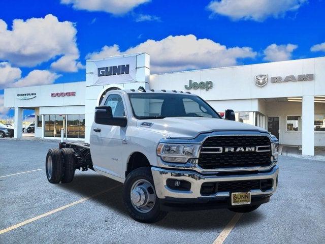 2024 RAM Ram 3500 Chassis Cab RAM 3500 SLT CHASSIS REGULAR CAB 4X4 84 CA