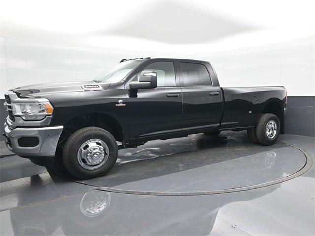 2024 RAM Ram 3500 RAM 3500 TRADESMAN CREW CAB 4X4 8 BOX