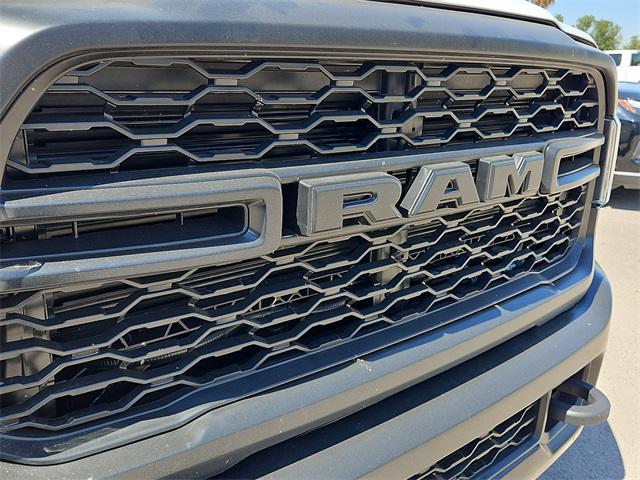 2024 RAM Ram 5500 Chassis Cab RAM 5500 TRADESMAN CHASSIS CREW CAB 4X4 84 CA