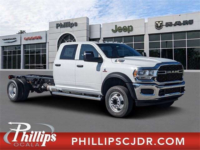 2024 RAM Ram 5500 Chassis Cab RAM 5500 TRADESMAN CHASSIS CREW CAB 4X4 84 CA