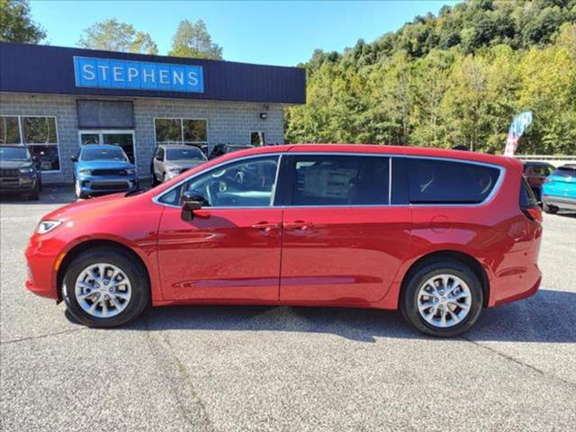 2024 Chrysler Pacifica PACIFICA TOURING L AWD