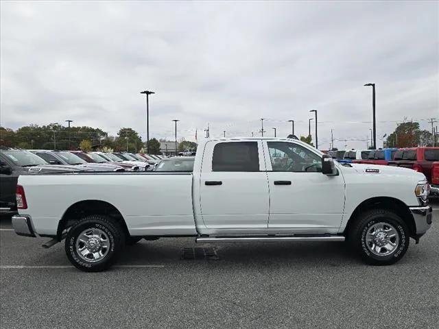 2024 RAM Ram 2500 RAM 2500 TRADESMAN CREW CAB 4X4 8 BOX