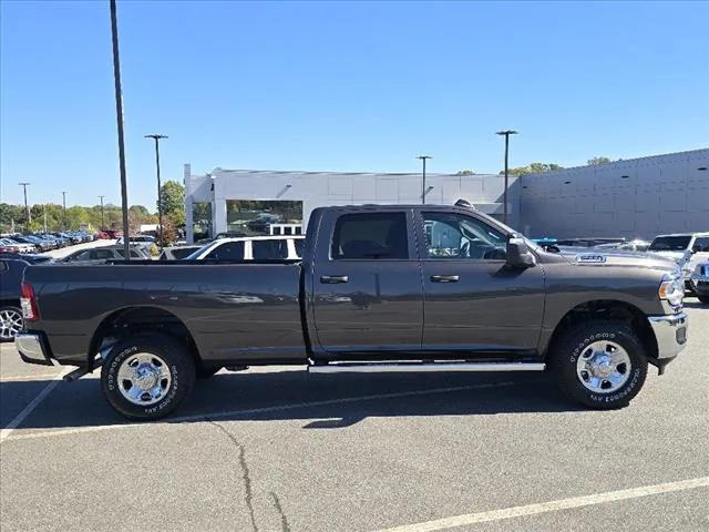 2024 RAM Ram 2500 RAM 2500 TRADESMAN CREW CAB 4X4 8 BOX