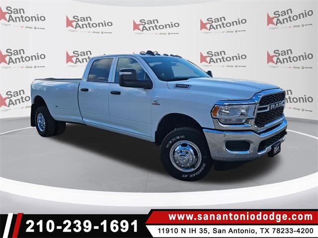 2024 RAM Ram 3500 RAM 3500 TRADESMAN CREW CAB 4X4 8 BOX