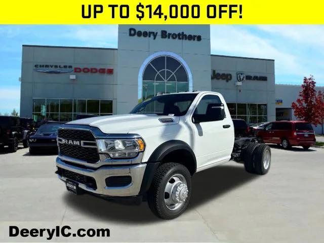 2024 RAM Ram 5500 Chassis Cab RAM 5500 TRADESMAN CHASSIS REGULAR CAB 4X4 60 CA