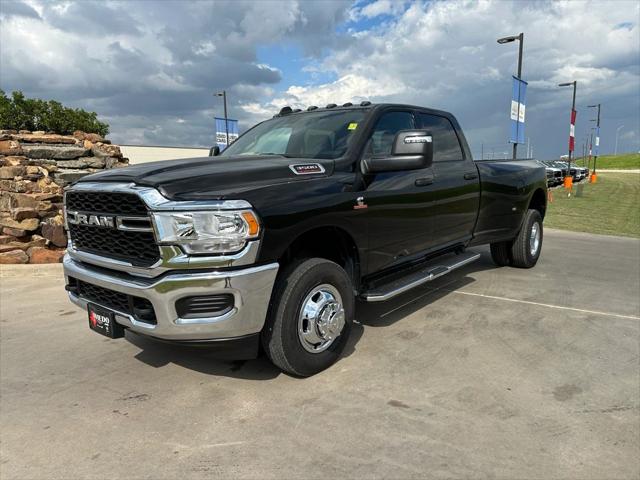 2024 RAM Ram 3500 RAM 3500 TRADESMAN CREW CAB 4X4 8 BOX