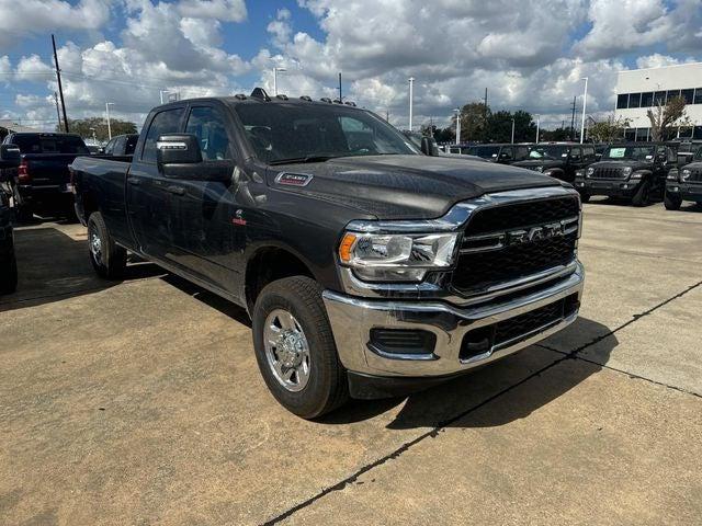 2024 RAM Ram 3500 RAM 3500 TRADESMAN CREW CAB 4X4 8 BOX