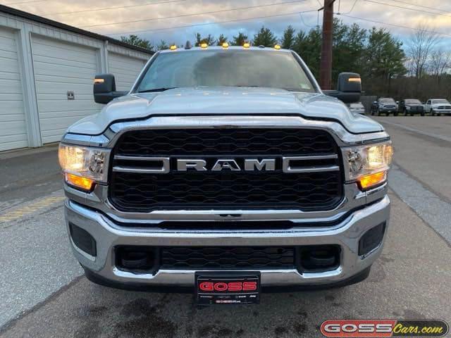 2024 RAM Ram 3500 Chassis Cab RAM 3500 TRADESMAN CHASSIS REGULAR CAB 4X4 60 CA 2024 RAM Ram 3500 Chassis Cab RAM 3500 TRADESMAN CHASSIS REGULAR CAB 4X4 60 CA