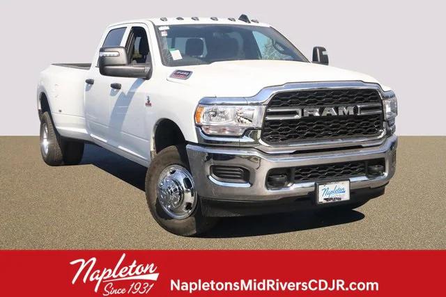 2024 RAM Ram 3500 RAM 3500 TRADESMAN CREW CAB 4X4 8 BOX