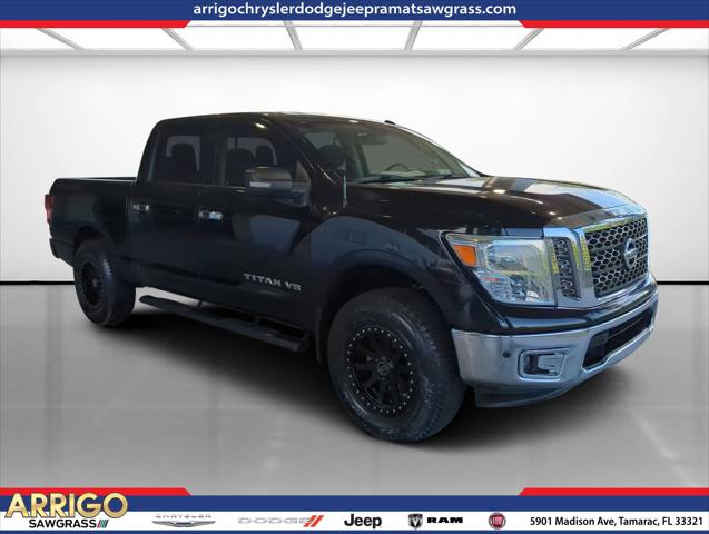 2018 Nissan TITAN SV