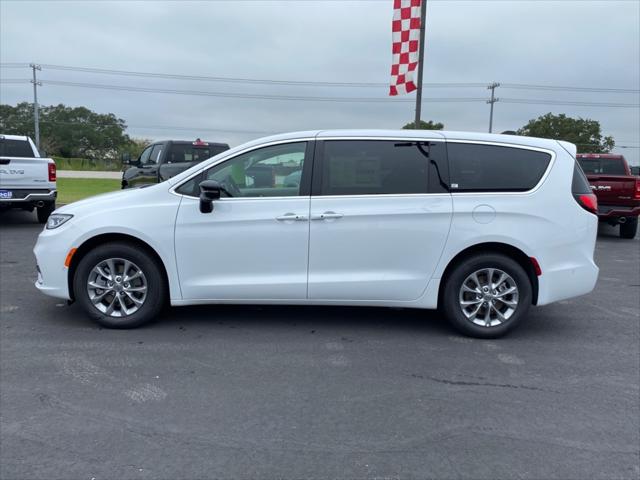 2024 Chrysler Pacifica PACIFICA TOURING L AWD