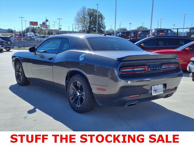 2023 Dodge Challenger SXT