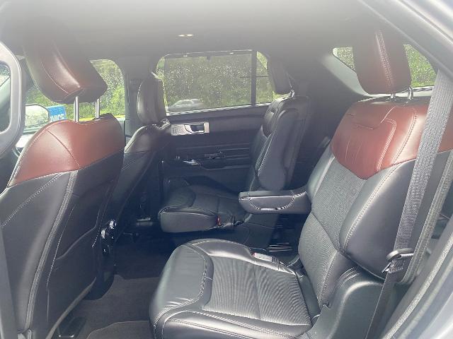 2021 Ford Explorer Platinum