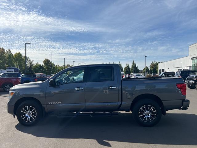 2021 Nissan TITAN Crew Cab SV 4x4