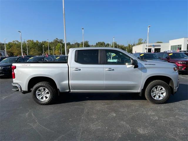 2021 Chevrolet Silverado 1500 4WD Crew Cab Short Bed LT