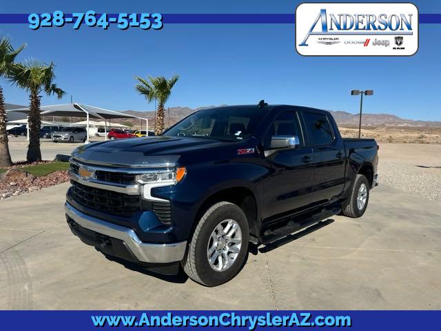 2023 Chevrolet Silverado 1500 4WD Crew Cab Standard Bed LT