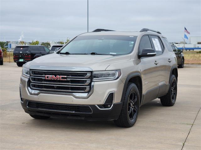 2022 GMC Acadia AWD AT4