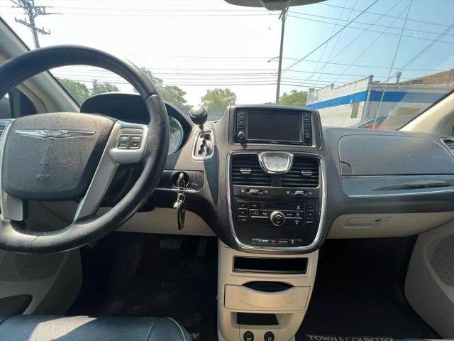 2015 Chrysler Town & Country Touring