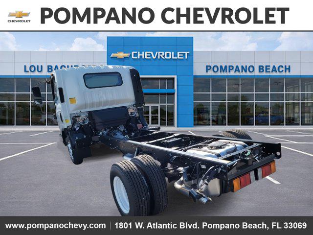 2025 Chevrolet 3500 LCF Gas 2WD Reg Cab 109"