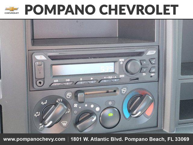 2025 Chevrolet 3500 LCF Gas 2WD Reg Cab 109"