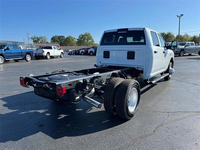 2024 RAM Ram 3500 Chassis Cab RAM 3500 TRADESMAN CREW CAB CHASSIS 4X4 60 CA