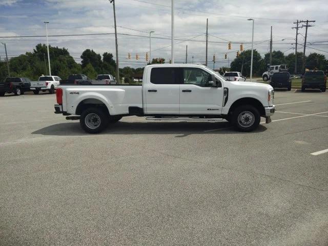 2023 Ford F-350 XLT