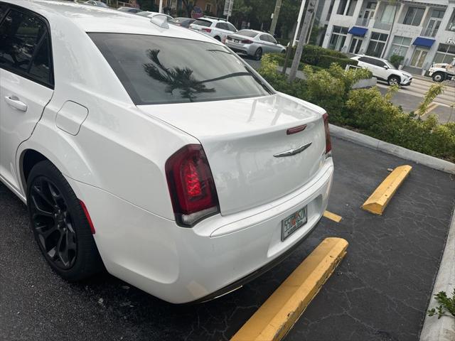 2019 Chrysler 300 300S