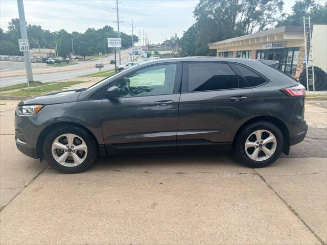 2020 Ford Edge SE